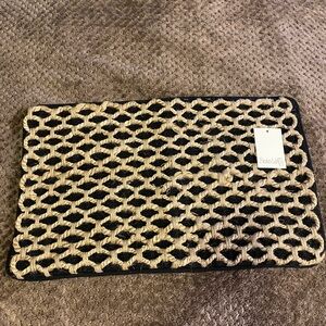 Natural and Black Woven pillowcase